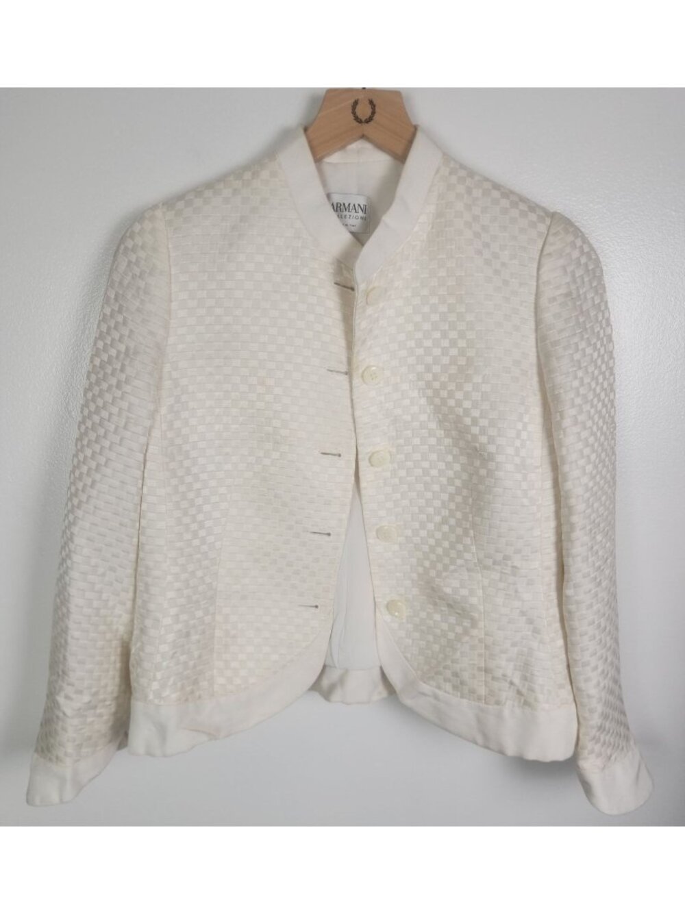 Armani Collezioni Women's Sz. 44 Ivory Cardigan Jacket